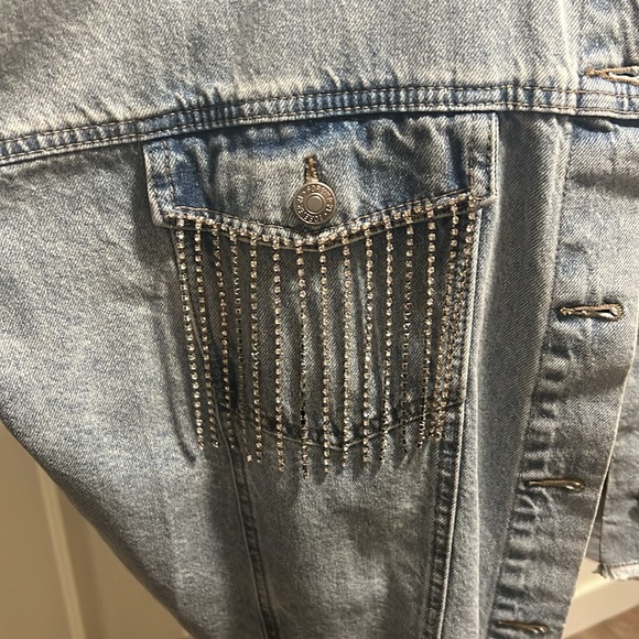 NWT Rhinestone Denim Jacket ✨ - Picture 4 of 5